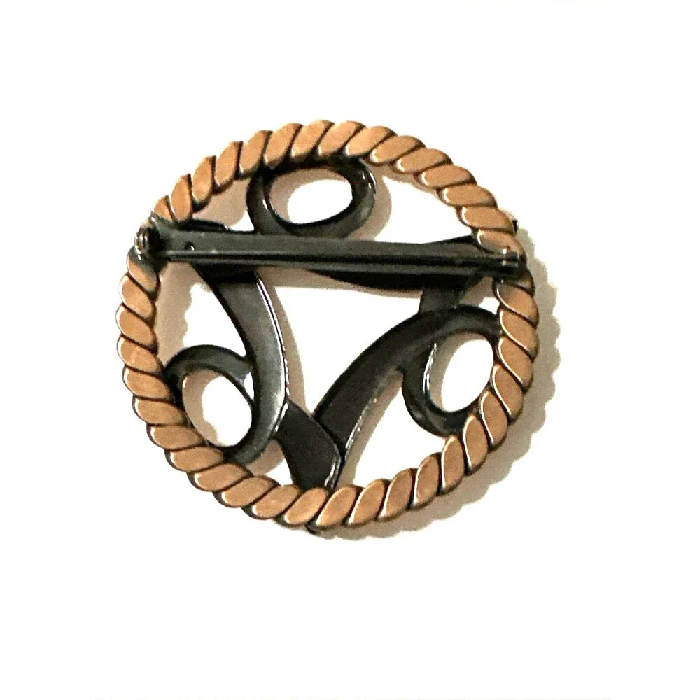 Vintage Copper Brooch Abstract Celtic Trinity Swirl Mid Century Modern MCM 2.25